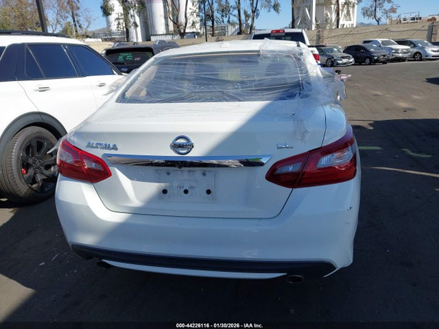 1N4AL3APXJC173166 Nissan Altima 2.5 Sl