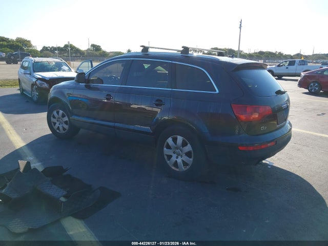 2007 AUDI Q7 WA1BY74L37D069731 Photo 2
