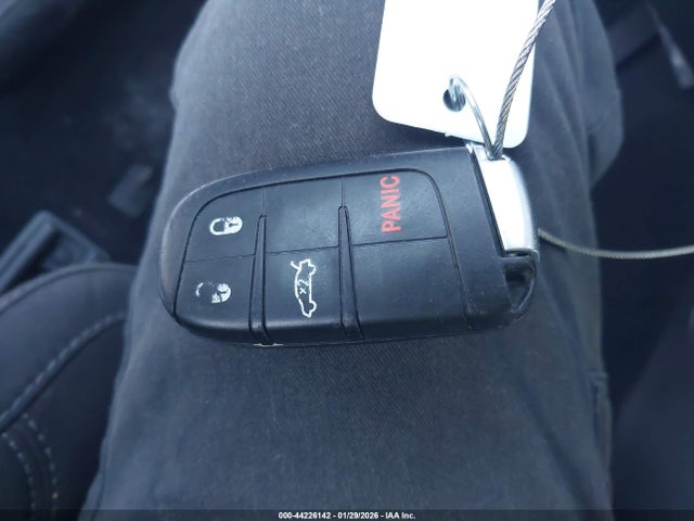 Продажа на аукционе авто 2020 Dodge Challenger Sxt, vin: 2C3CDZAGXLH214886, номер лота: 44226142