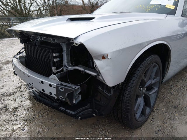 Продажа на аукционе авто 2020 Dodge Challenger Sxt, vin: 2C3CDZAGXLH214886, номер лота: 44226142
