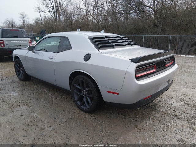 Продажа на аукционе авто 2020 Dodge Challenger Sxt, vin: 2C3CDZAGXLH214886, номер лота: 44226142