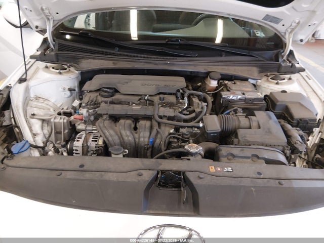 5NPLS4AG0MH032756 Hyundai ELANTRA SEL