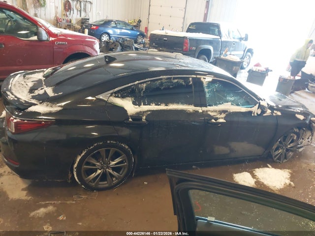 44226146 :رقم المزاد ، 58ABZ1B15KU040259 vin ، 2019 Lexus Es 350 F Sport مزاد بيع