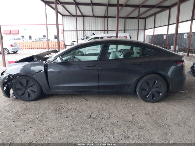 2025 Tesla Model 3 Long Range Rear-wheel Drive/standard Rear-wheel Drive მანქანა იყიდება აუქციონზე, vin: 5YJ3E1EA1SF070102, აუქციონის ნომერი: 44226184