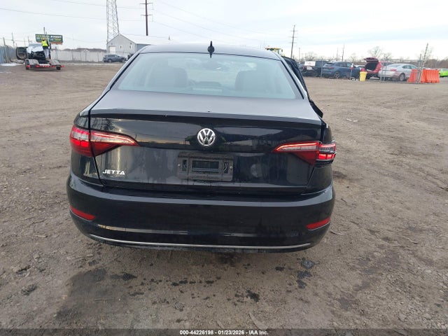 44226198 :رقم المزاد ، 3VWE57BUXMM093819 vin ، 2021 Volkswagen Jetta 1.4t Sel مزاد بيع