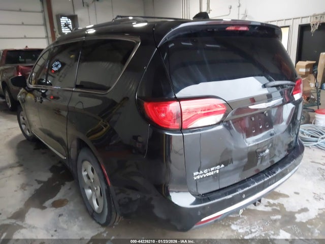 Aukcja sprzedaży 2017 Chrysler Pacifica Touring-l Plus, vin: 2C4RC1EG5HR570099, numer aukcji: 44226210
