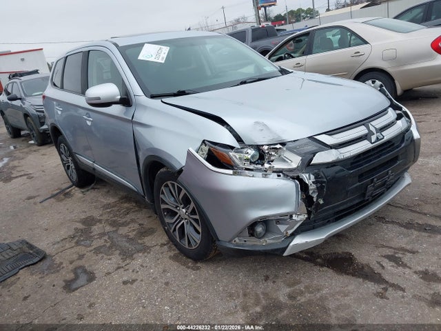 2017 MITSUBISHI OUTLANDER JA4AZ3A35HZ057963 Photo 0