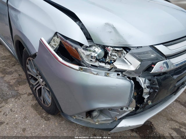 2017 MITSUBISHI OUTLANDER JA4AZ3A35HZ057963 Photo 5