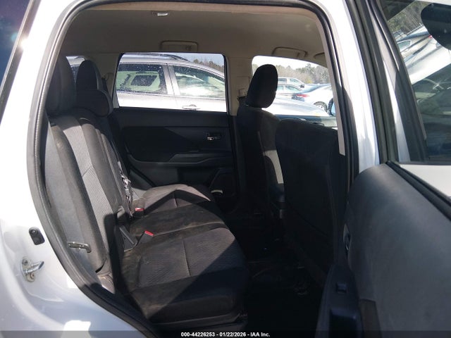 2014 MITSUBISHI OUTLANDER JA4AD2A31EZ007565 Photo 7