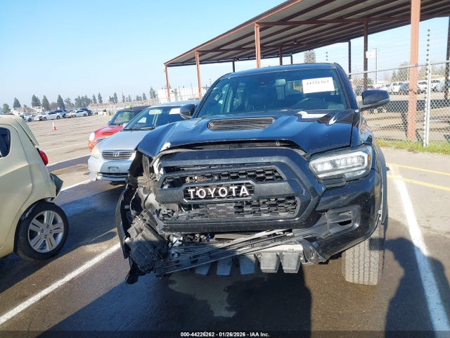 5TFCZ5AN2LX233688 Toyota Tacoma 4wd Trd Pro