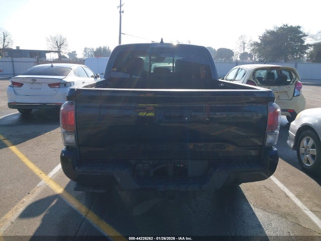 5TFCZ5AN2LX233688 Toyota Tacoma 4wd Trd Pro