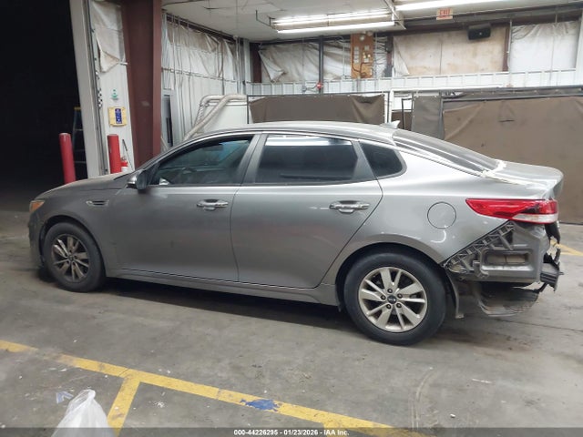 5XXGT4L3XJG192675 KIA Optima Lx