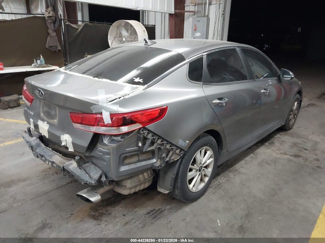 5XXGT4L3XJG192675 KIA Optima Lx