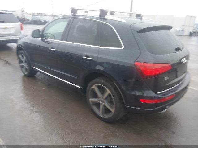 2015 AUDI Q5 WA1CMAFP2FA060239 Photo 2