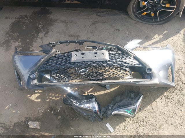 44226354 :رقم المزاد ، JTHHE5BC9F5005250 vin ، 2015 Lexus Rc 350 مزاد بيع