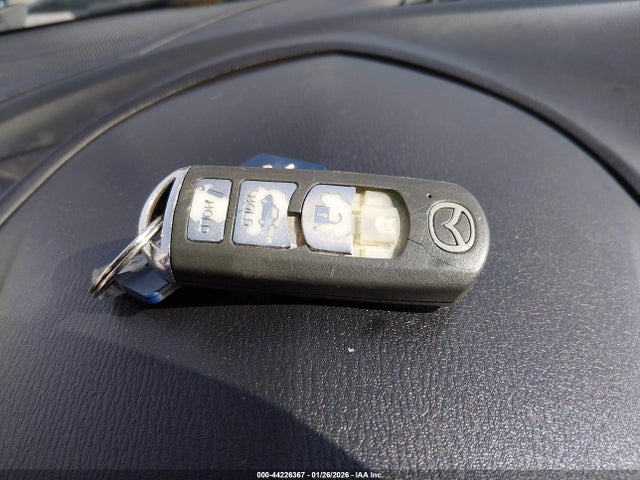 Продажа на аукционе авто 2017 Mazda Mazda3 Sport, vin: 3MZBN1U79HM113023, номер лота: 44226367