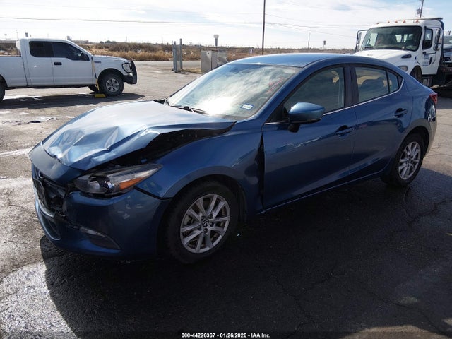 Продажа на аукционе авто 2017 Mazda Mazda3 Sport, vin: 3MZBN1U79HM113023, номер лота: 44226367