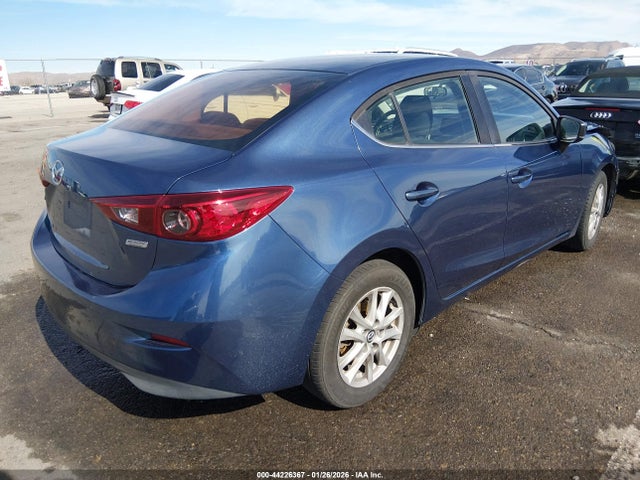 Продажа на аукционе авто 2017 Mazda Mazda3 Sport, vin: 3MZBN1U79HM113023, номер лота: 44226367