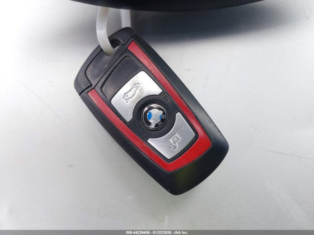 BMW 328I 2015 WBA3A5C5XFF610831 Image 11