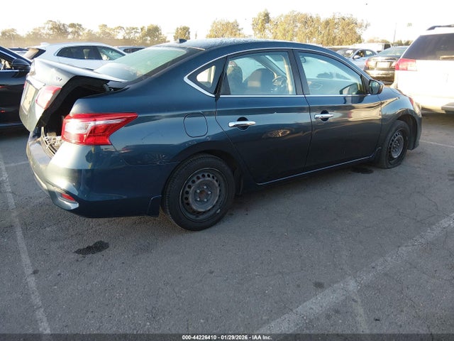 3N1AB7AP4HY330909 Nissan SENTRA SV