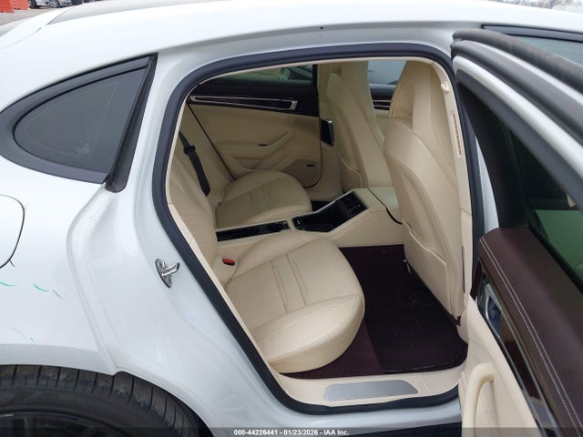 2018 PORSCHE PANAMERA WP0AA2A77JL110388 Photo 7