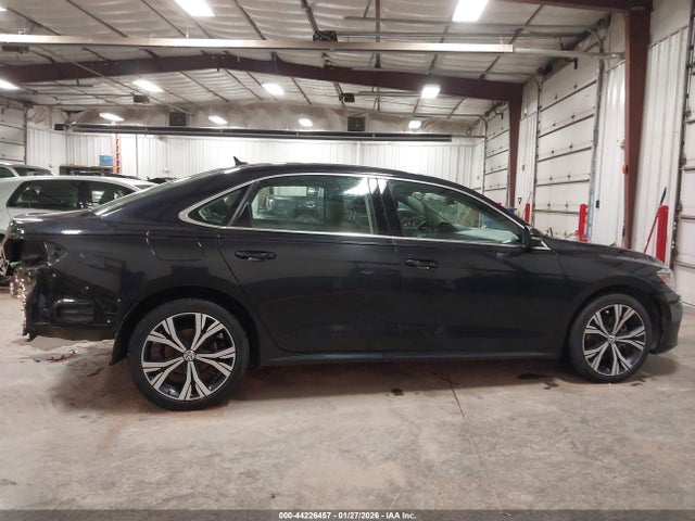 44226457 :رقم المزاد ، 1VWSA7A32MC012479 vin ، 2021 Volkswagen Passat 2.0t Se مزاد بيع