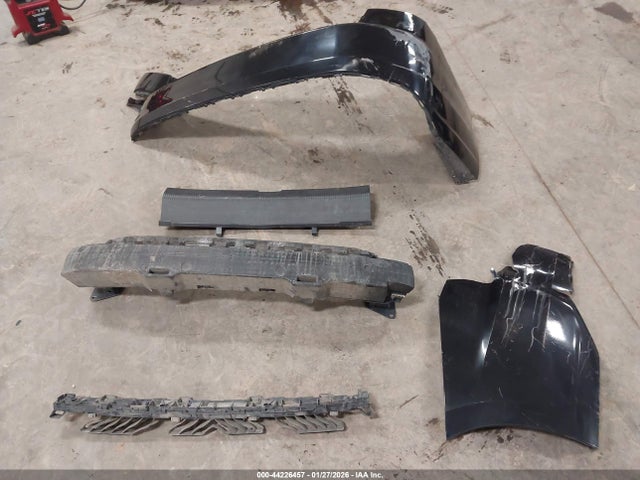 44226457 :رقم المزاد ، 1VWSA7A32MC012479 vin ، 2021 Volkswagen Passat 2.0t Se مزاد بيع