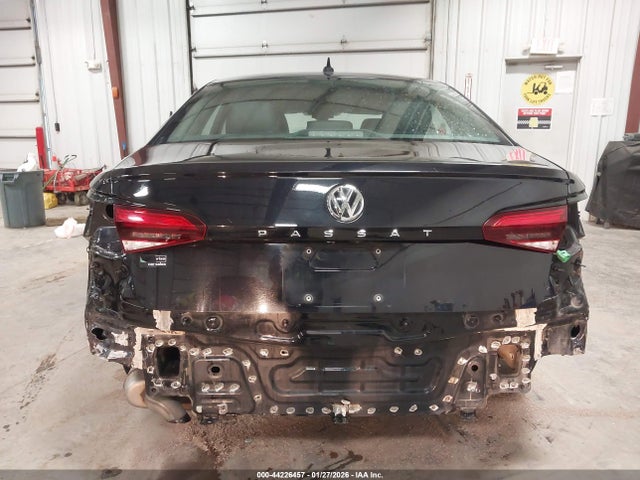 2021 VOLKSWAGEN PASSAT 1VWSA7A32MC012479 Photo 5