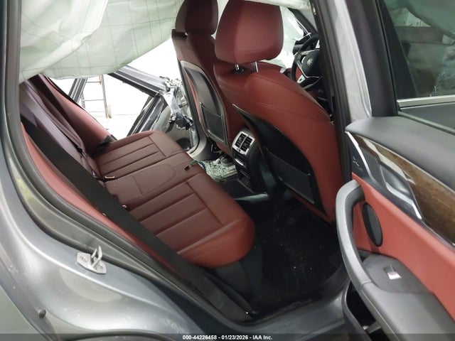 5UX53DP05R9U32665 BMW X3 Xdrive30i
