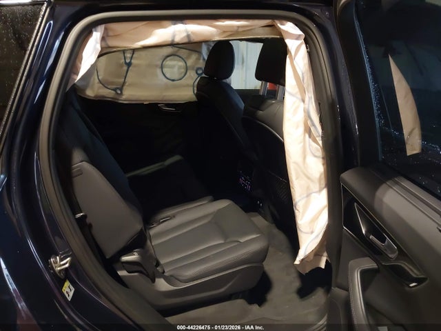 Aukcja sprzedaży 2024 Audi Q7 Premium Plus 45 Tfsi Quattro Tiptronic, vin: WA1LCBF77RD000484, numer aukcji: 44226475
