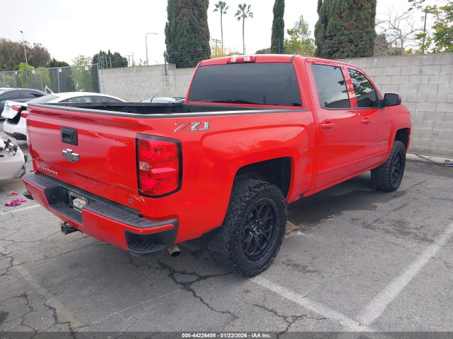 3GCUKREC2JG127395 Chevrolet Silverado 1500 1lt/2lt