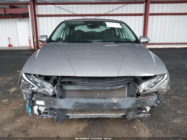 5NPLM4AG3MH049061 Hyundai ELANTRA SEL