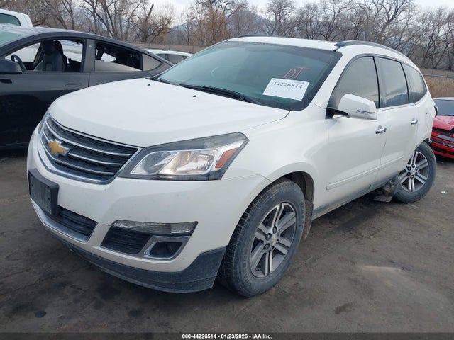 1GNKVHKDXFJ105941 Chevrolet Traverse 2lt