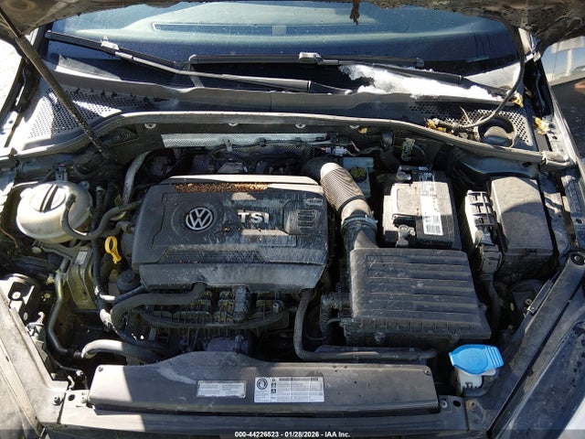 Продаж на аукціоні авто 2015 Volkswagen Golf Gti 2.0t S 4-door, vin: 3VW5T7AU0FM101047, номер лоту: 44226523