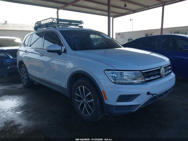 2018 VOLKSWAGEN TIGUAN 3VV2B7AX4JM219843