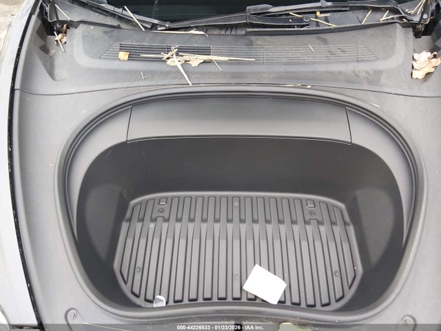 Продажа на аукционе авто 2024 Tesla Model 3 Long Range Dual Motor All-wheel Drive/rear-wheel Drive, vin: 5YJ3E1EA6RF766576, номер лота: 44226533