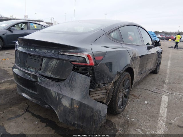 Продажа на аукционе авто 2024 Tesla Model 3 Long Range Dual Motor All-wheel Drive/rear-wheel Drive, vin: 5YJ3E1EA6RF766576, номер лота: 44226533