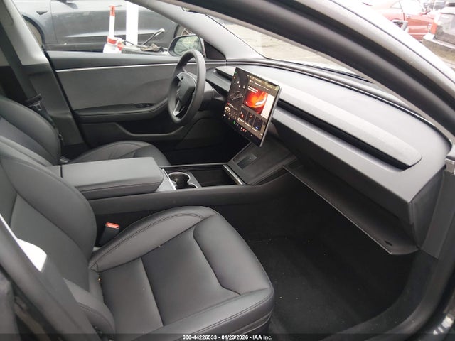 Продажа на аукционе авто 2024 Tesla Model 3 Long Range Dual Motor All-wheel Drive/rear-wheel Drive, vin: 5YJ3E1EA6RF766576, номер лота: 44226533