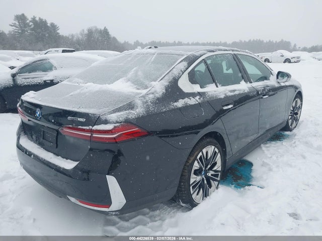 WBY33FK07RCP80027 BMW I5 Edrive40