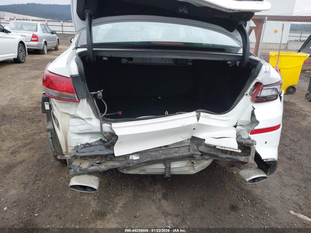 5XXGT4L36KG359390 KIA Optima S