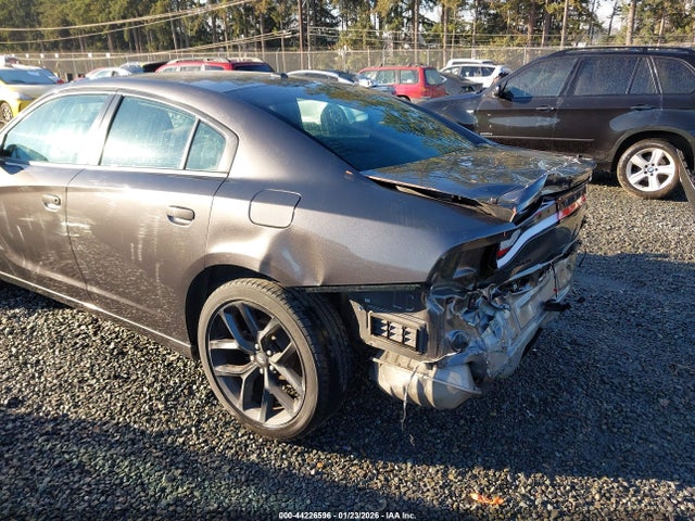2C3CDXBGXNH106659 Dodge Charger Sxt Rwd