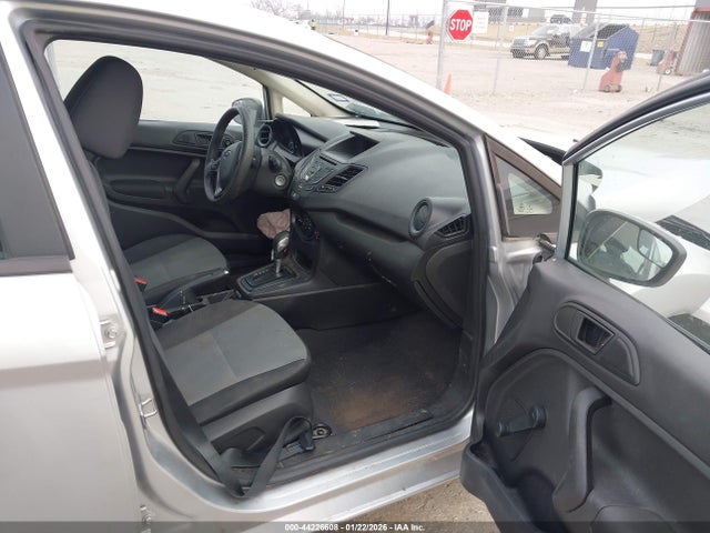 2019 FORD FIESTA 3FADP4AJ0KM102836 Photo 4