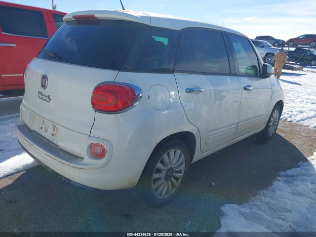 2014 FIAT 500L ZFBCFABH4EZ013621 Photo 3