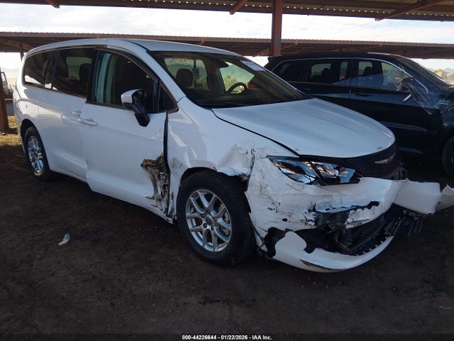 2023 CHRYSLER VOYAGER 2C4RC1CGXPR515696