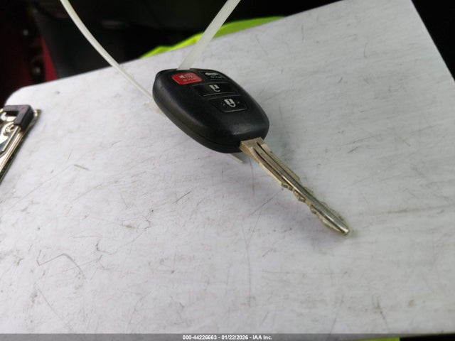4T1BF1FK2GU513528 Toyota CAMRY XSE