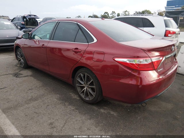 4T1BF1FK2GU513528 Toyota CAMRY XSE