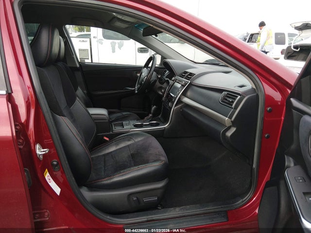 4T1BF1FK2GU513528 Toyota CAMRY XSE