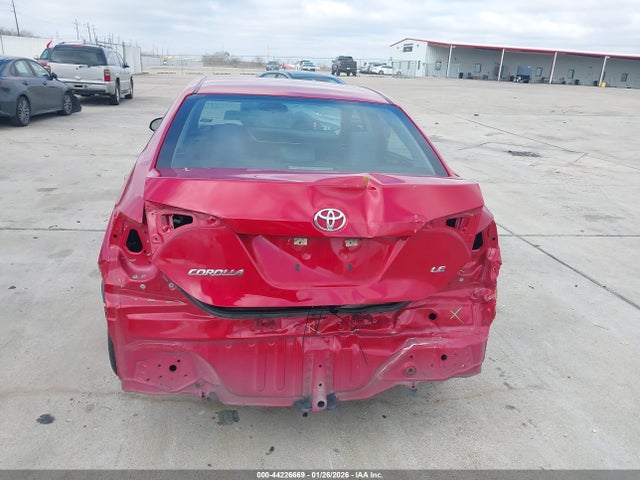 Toyota COROLLA LE 2018 5YFBURHE9JP770593 Image 17
