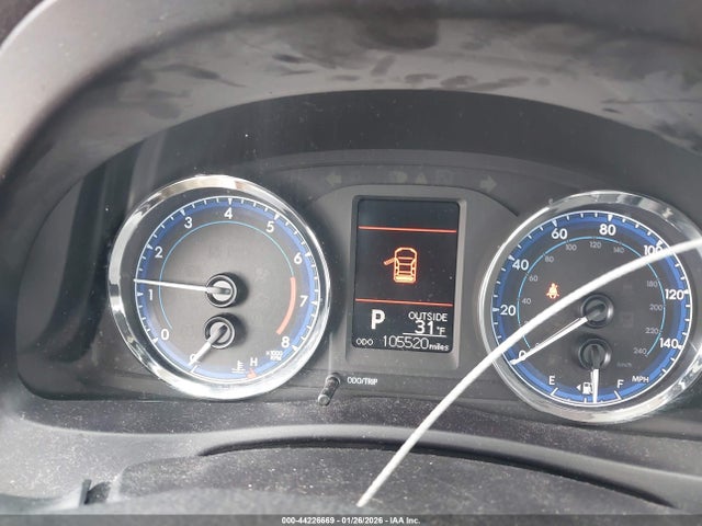 Toyota COROLLA LE 2018 5YFBURHE9JP770593 Image 7