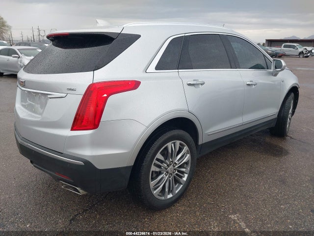 1GYKNCRS2HZ232150 Cadillac Xt5 Premium Luxury